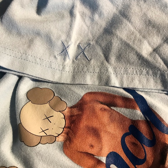 Rare Vintage Kaws Original Fake Tshirt. Size : 5 - Picture 4 of 4